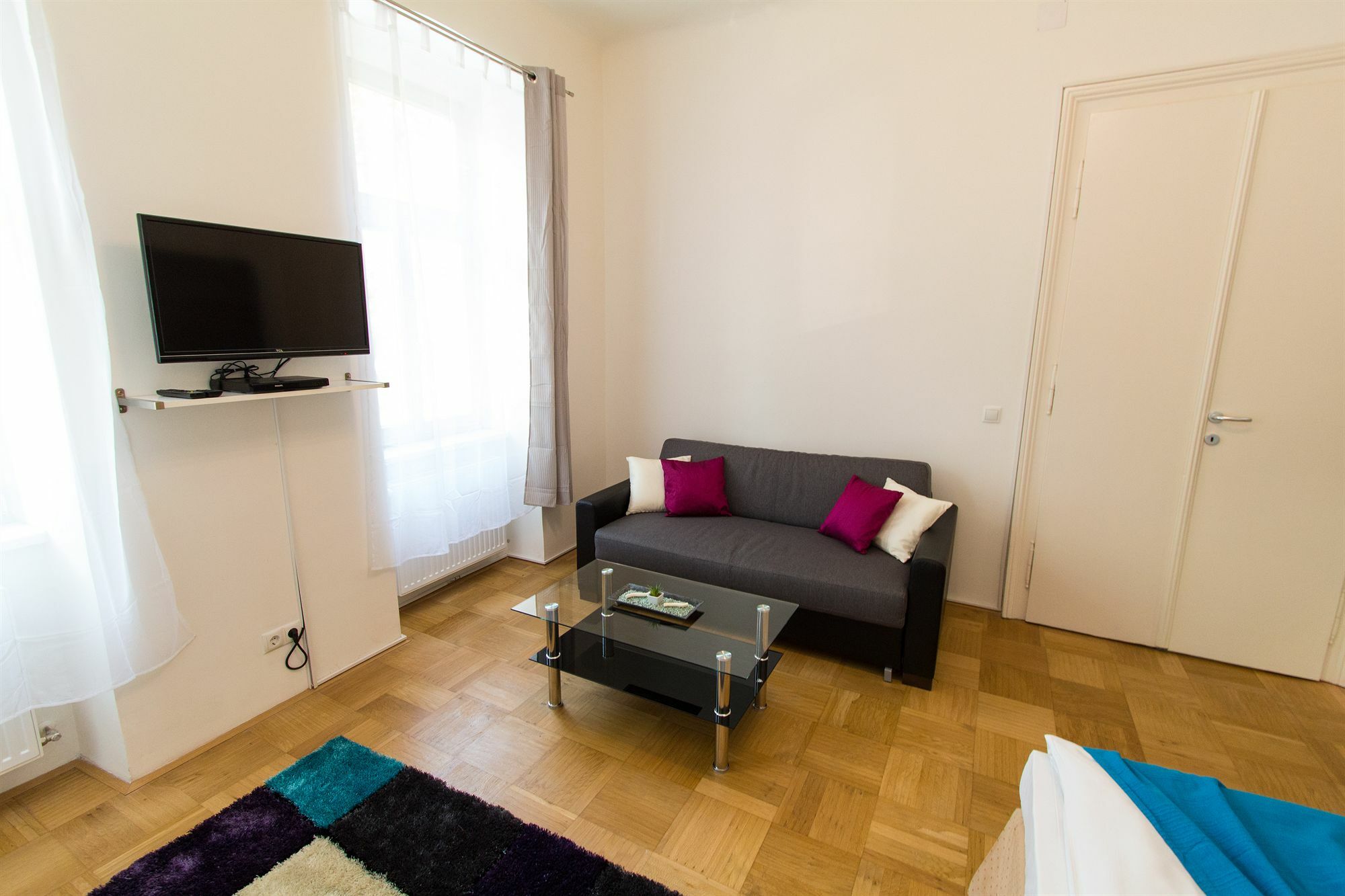 Checkvienna - Lassallestrasse