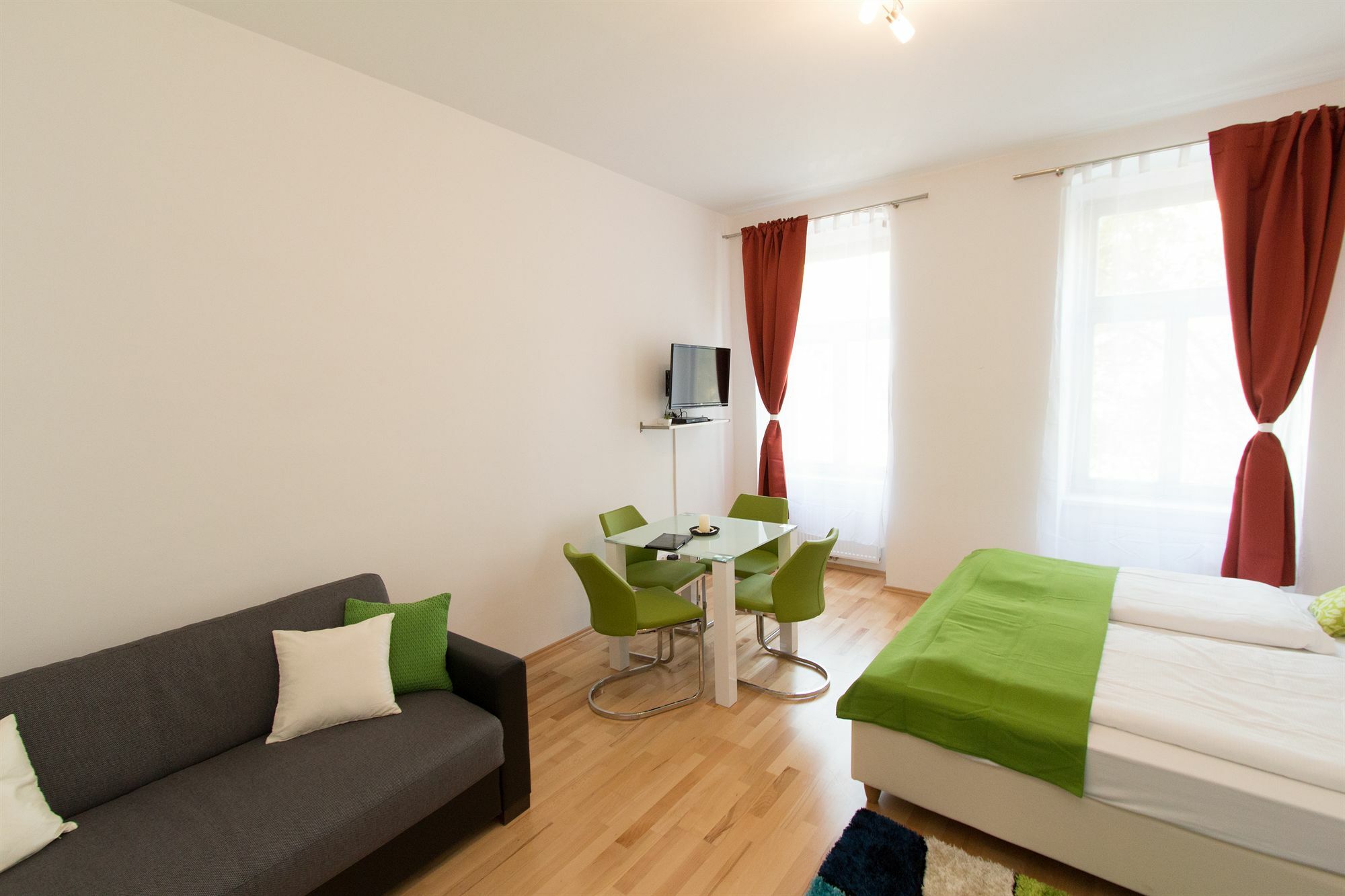 Checkvienna - Lassallestrasse Apartment Vienna