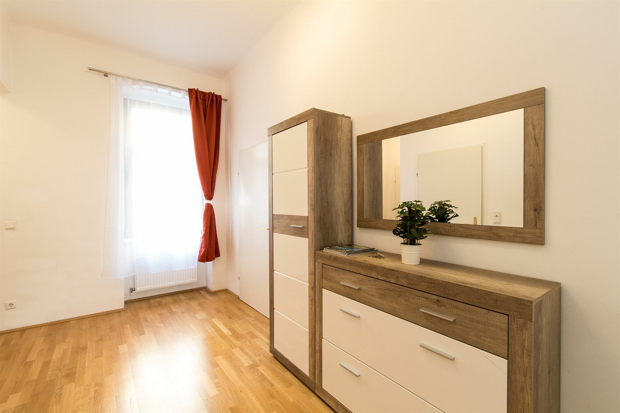 Checkvienna - Lassallestrasse Apartment