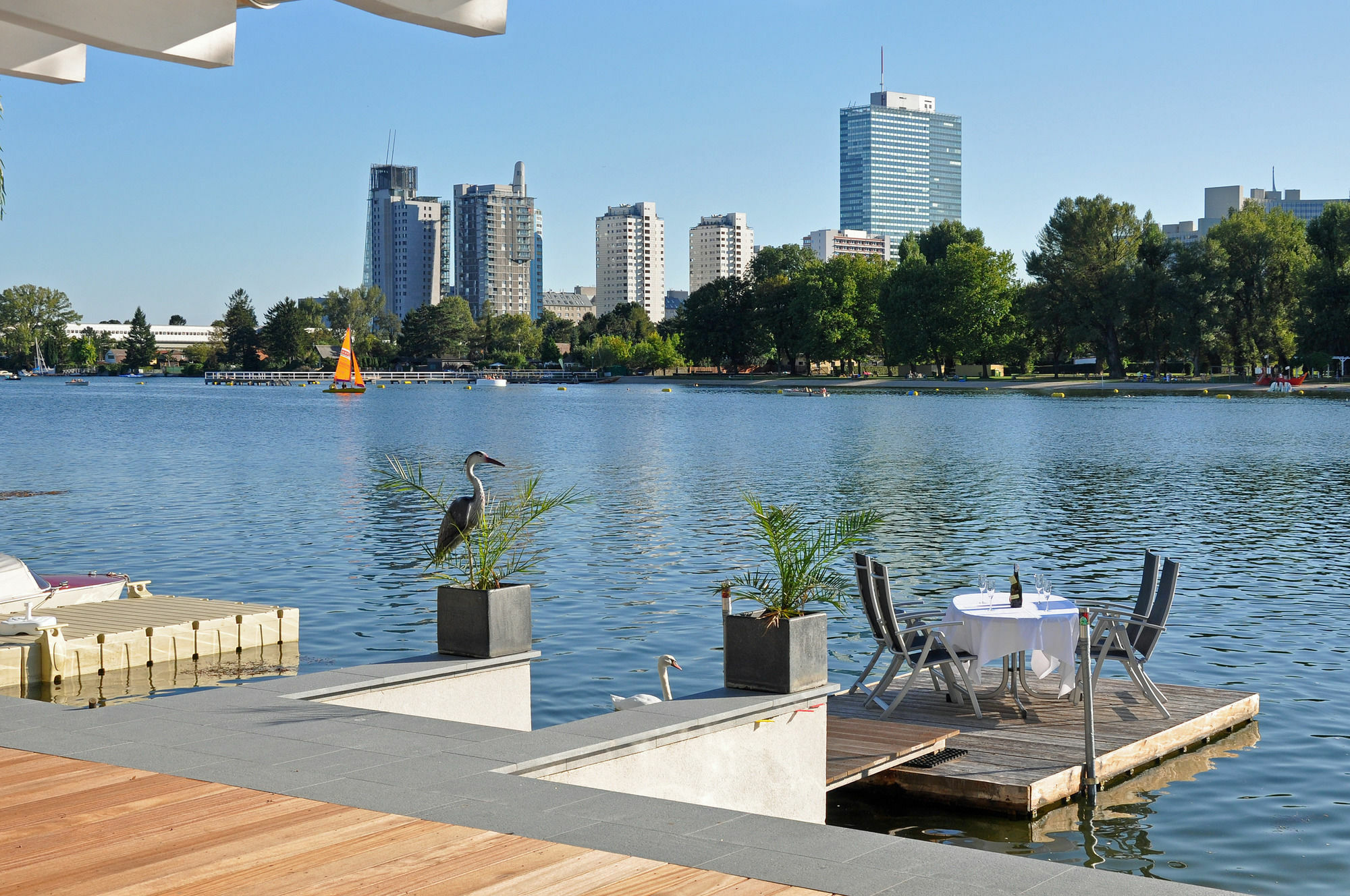 Ajo Apartments - Alte Donau Waterfront - Self-Check-In