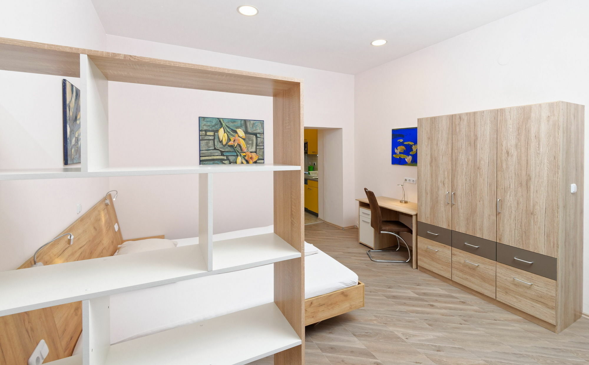 Luna Apartment