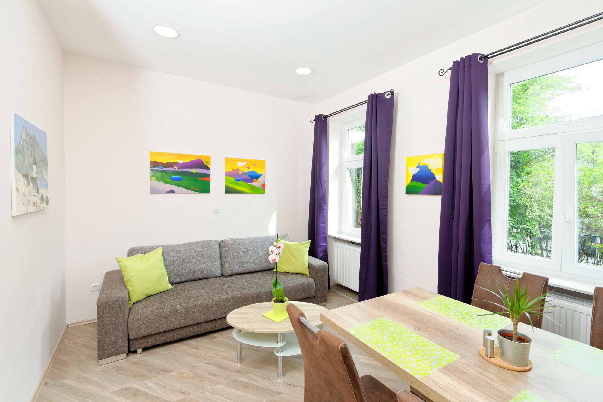 Luna Apartment *