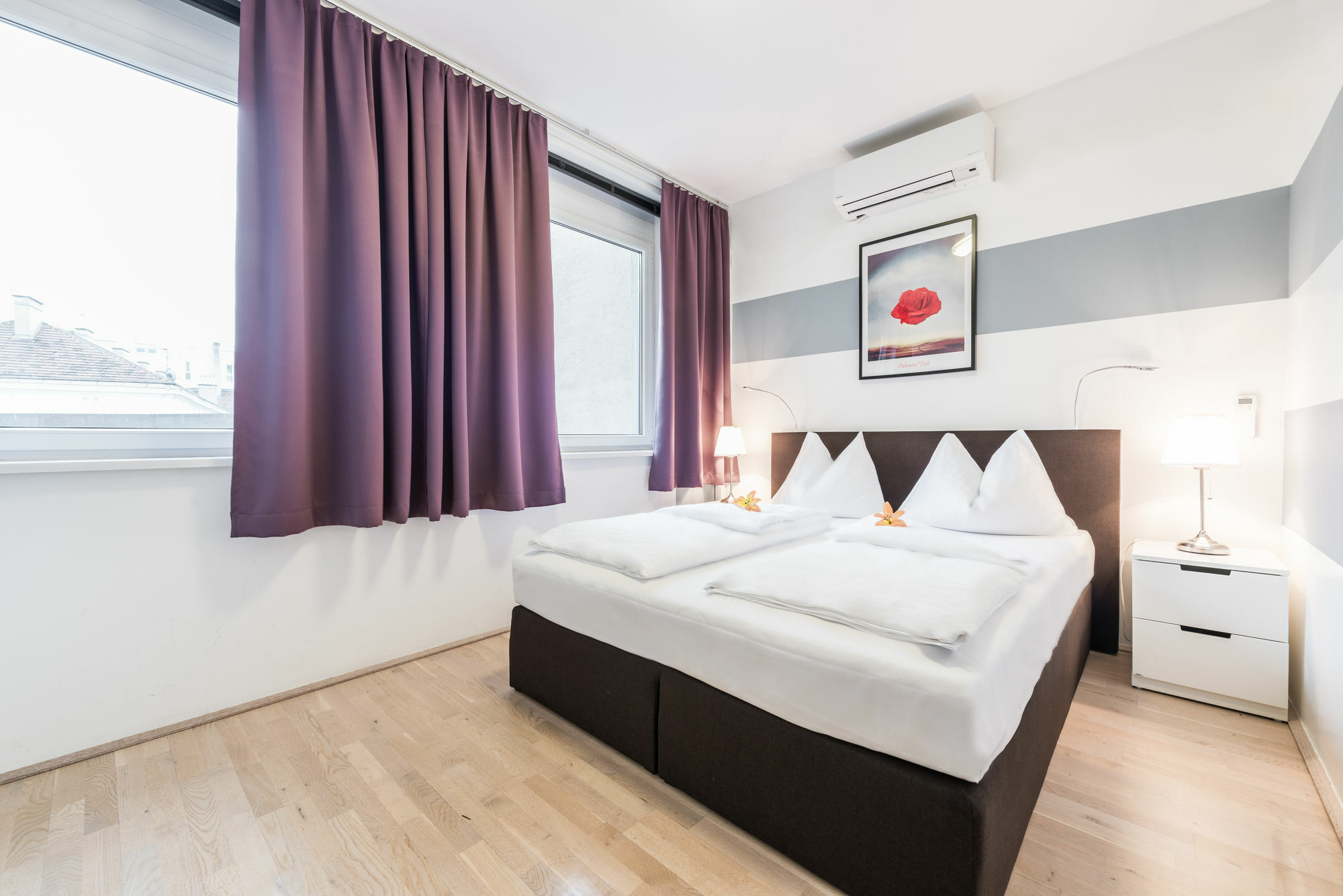 Servus Karlsplatz Apartment *