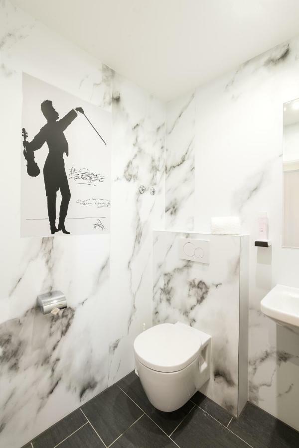 Johann Strauss