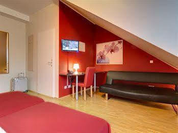 Hotel Meininger Hauptbahnhof Vienna
