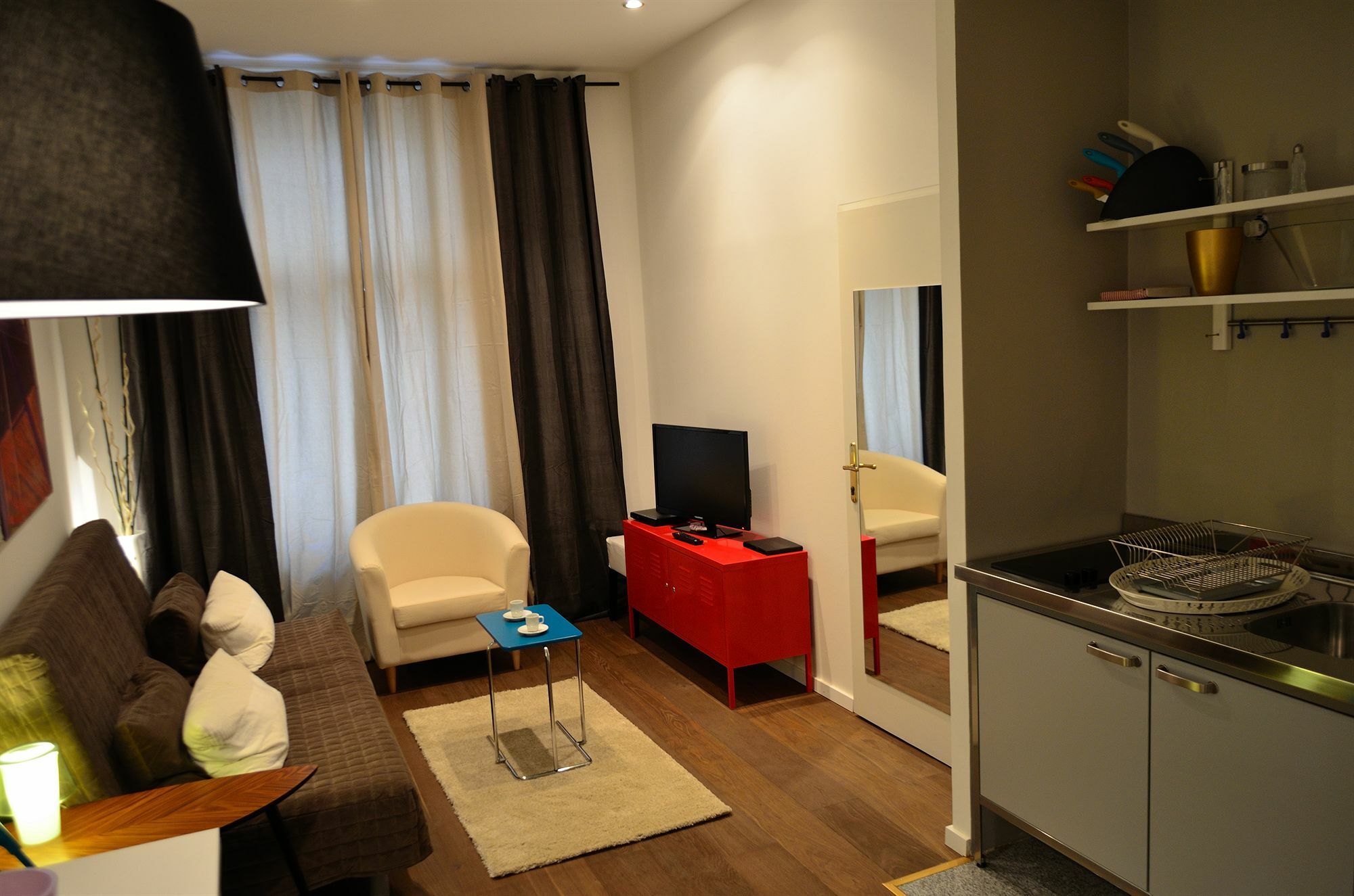 Smart Urban Apartment