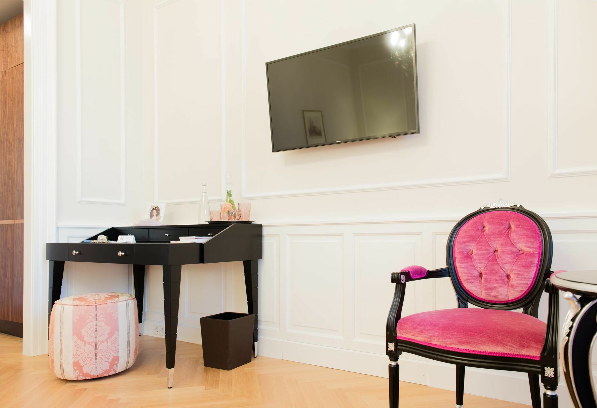 Imperium - Experience The Luxurious In Center Apartment