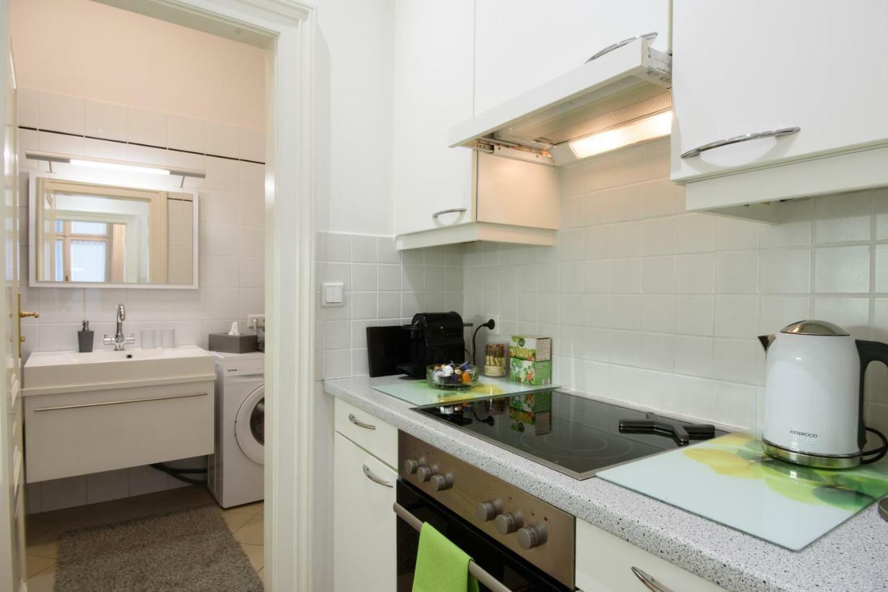 City Apartment *