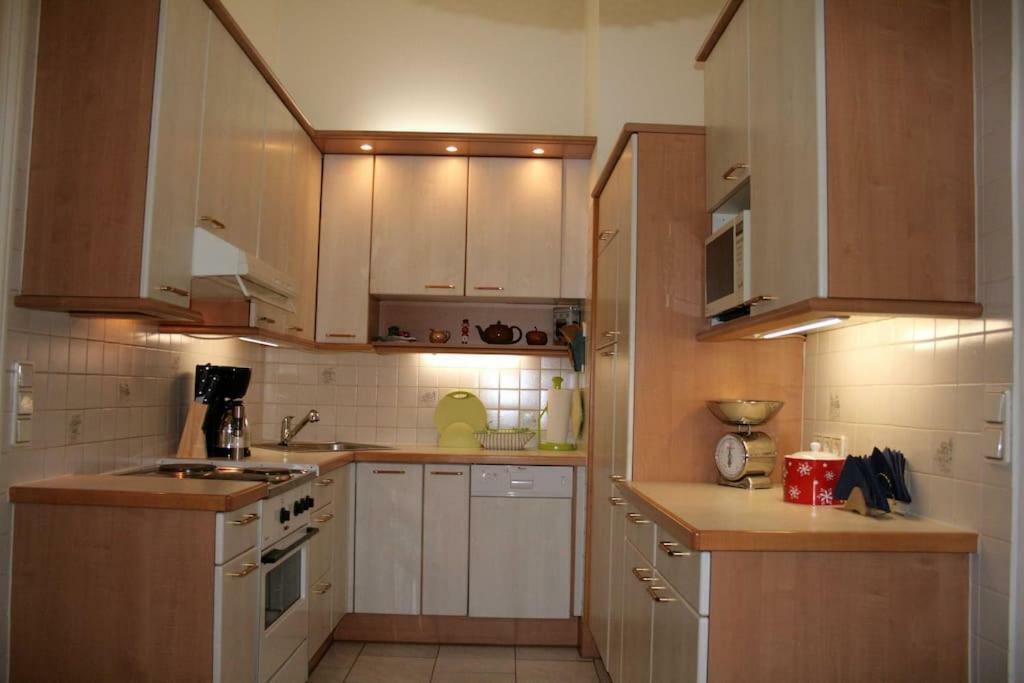 70m² Großes Mit Gartenzugang Apartment