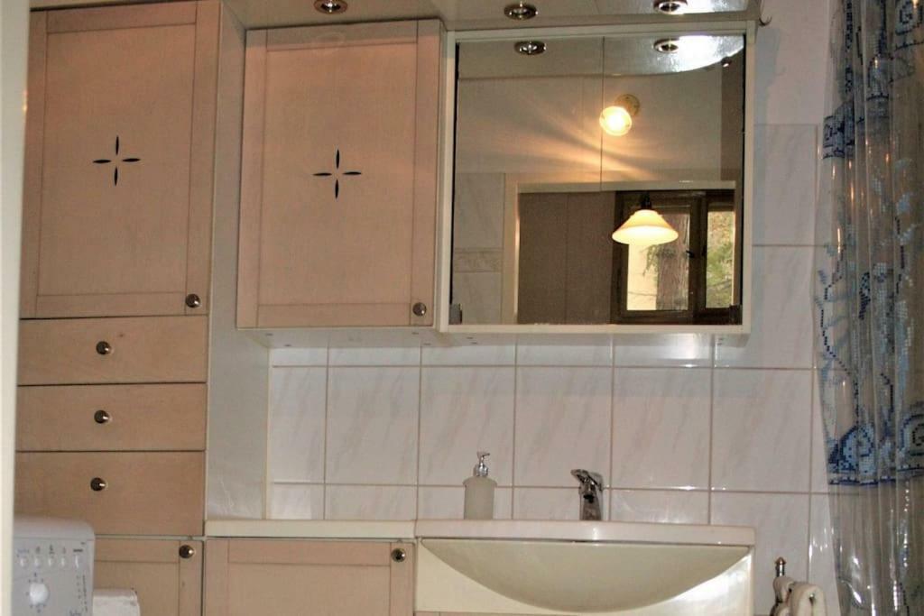 70m² Großes Mit Gartenzugang Apartment
