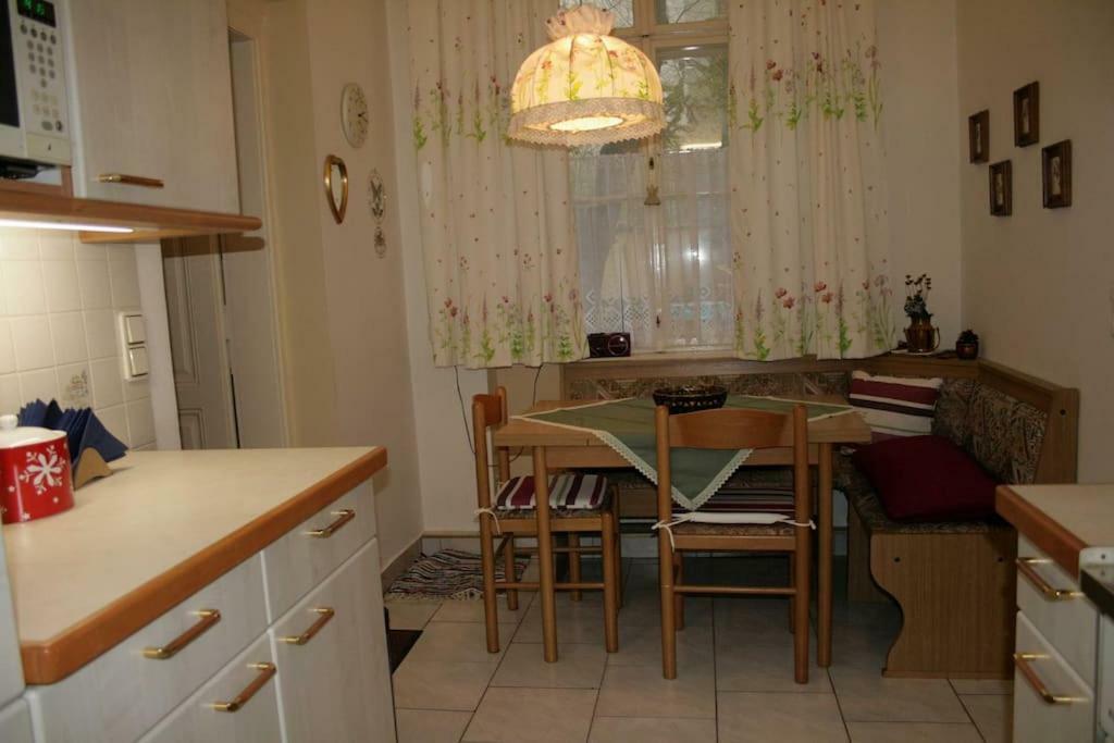 Apartment 70m² Großes Mit Gartenzugang *