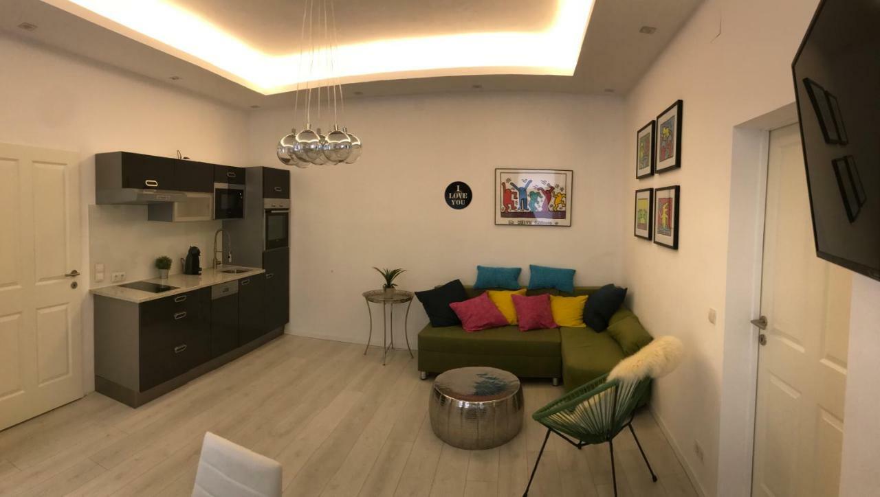 Modern Apt, Next To Metro Apartment Vienna