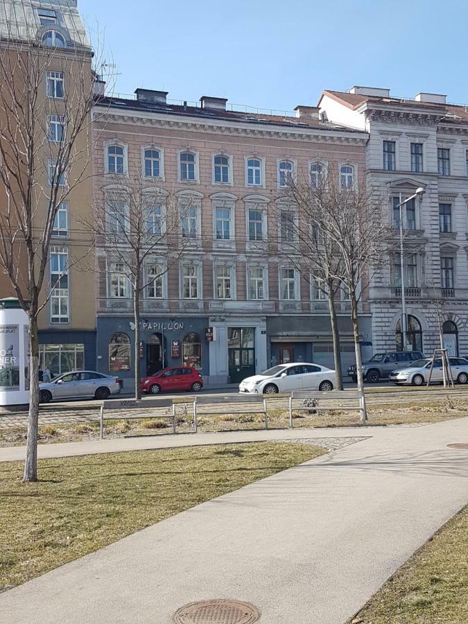 Gerald's 10 Viena