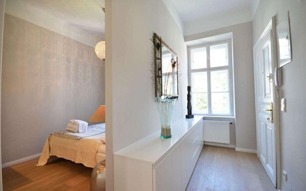 | Modern, Bright Business In Center, Alsergrund Apartamento Viena