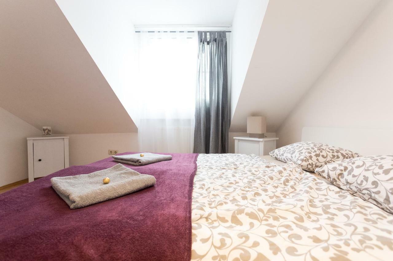 Lovely Two Level For Families Vienna