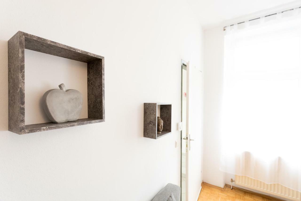 Lovely Two Level For Families Apartment