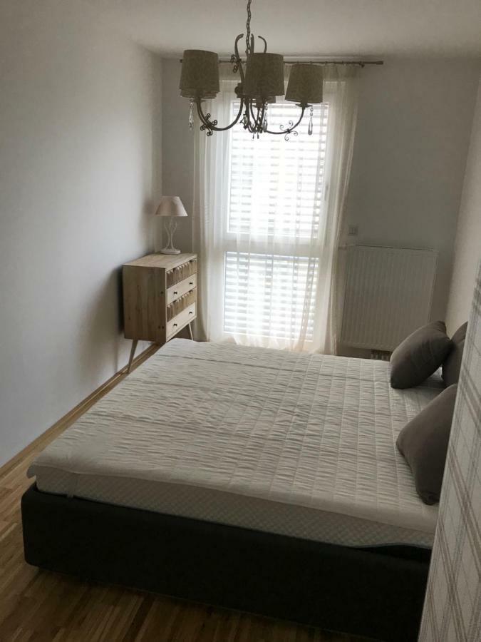 Apartment Hauptbanhof And Belvedere Two Bedroom *