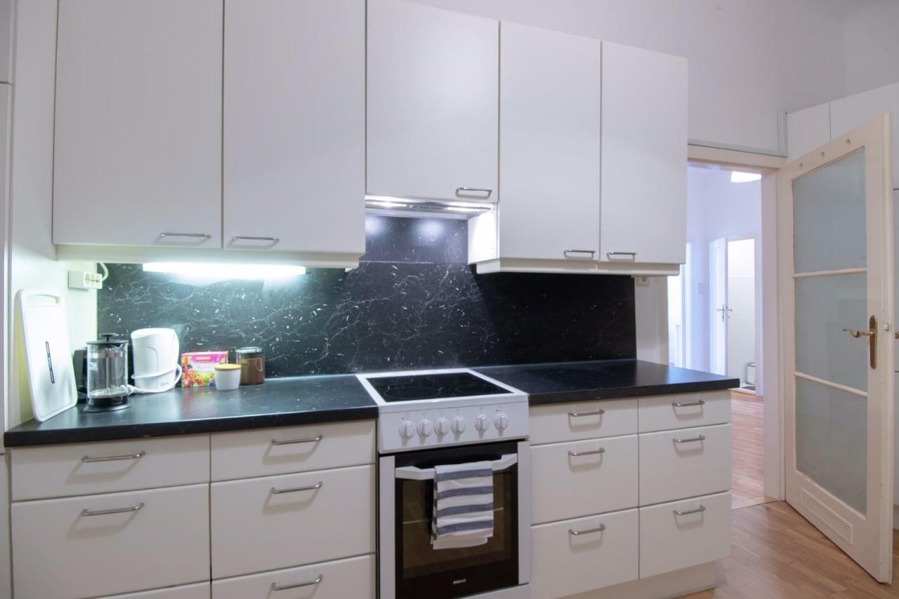 - Stadtpark Apartment *