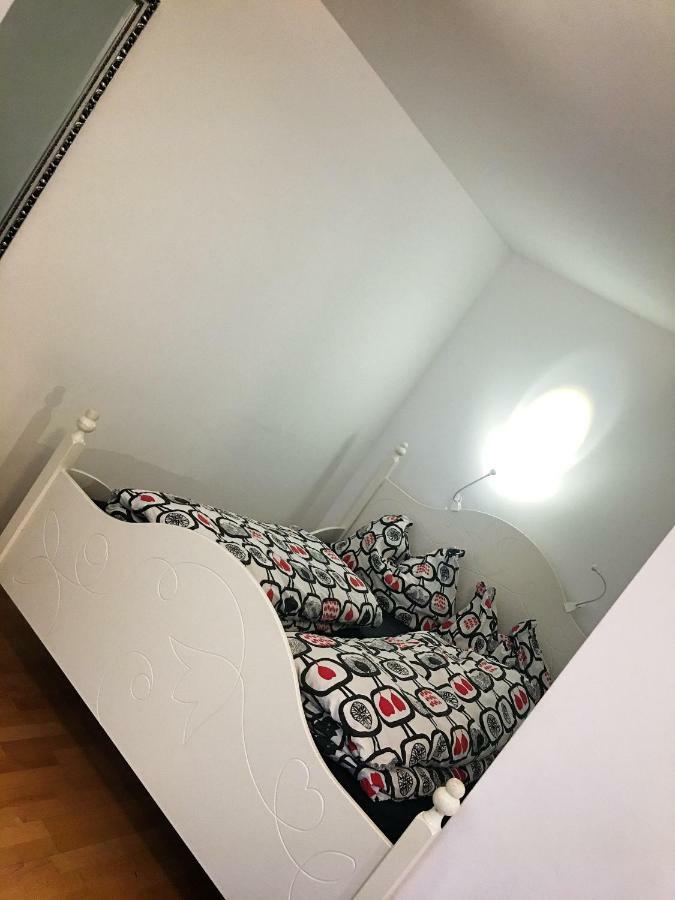 Near Central Station With Quiet Terrace *