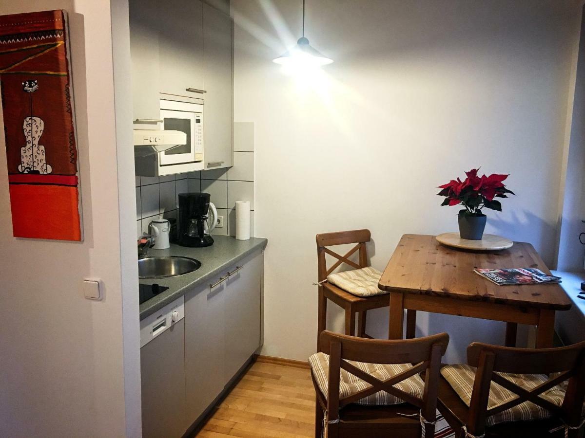 Near Central Station With Quiet Terrace *