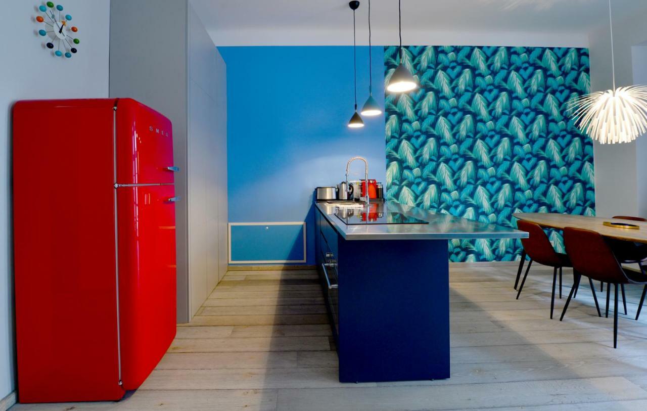 Chic And Modern In Hip Area *