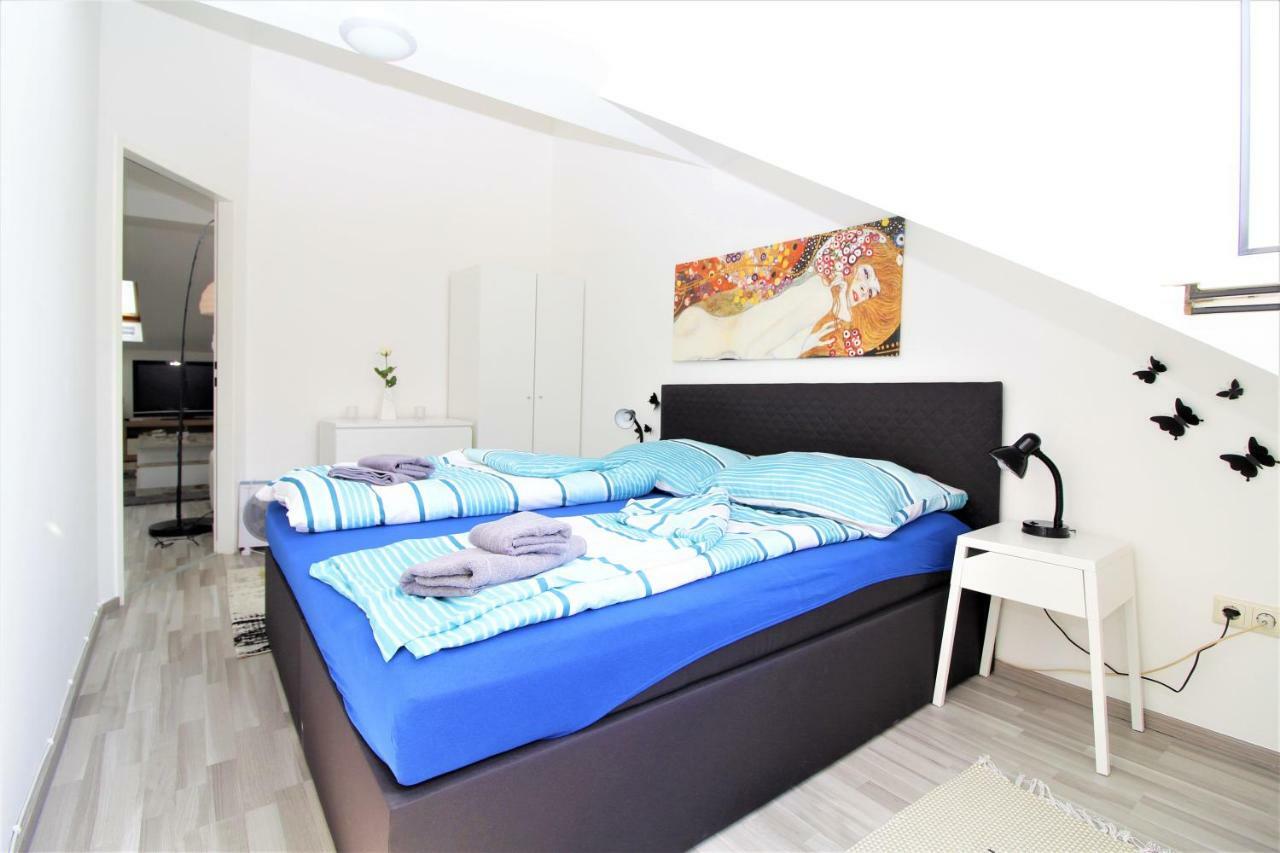 Gold: Penthouse Volkertmarkt *