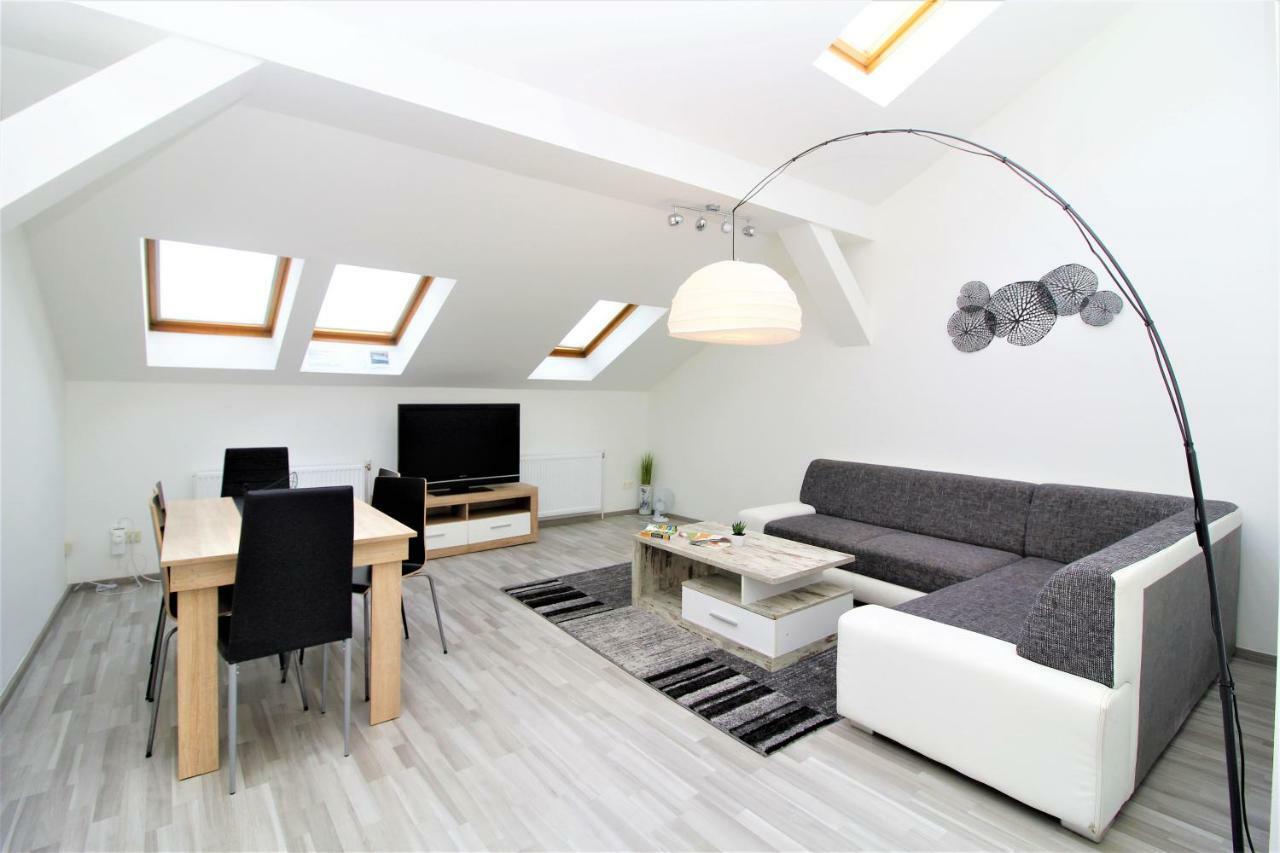 Gold: Penthouse Volkertmarkt