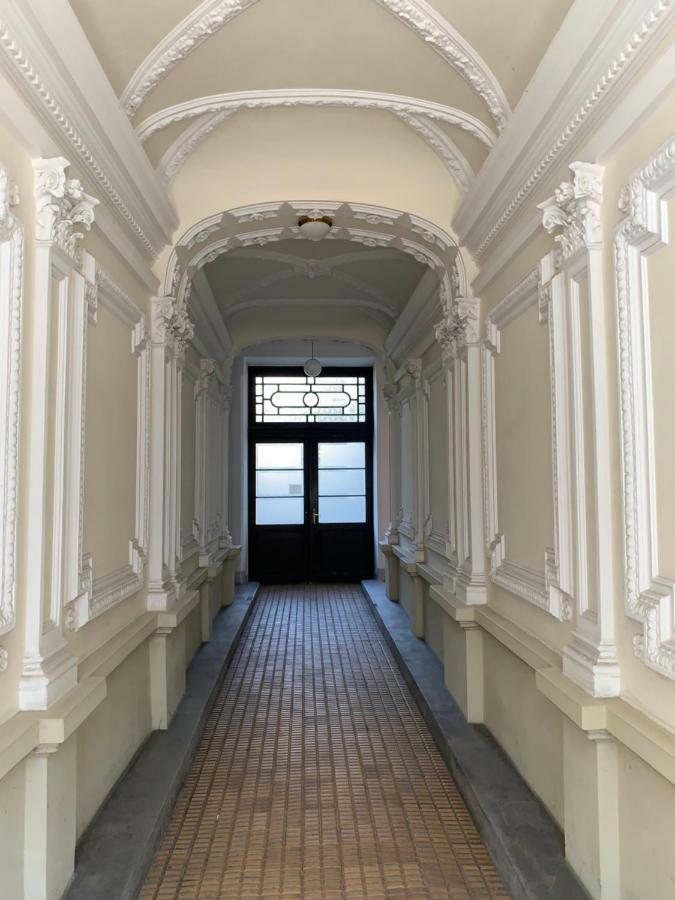 Apartment Designappartement Paintings Vienna