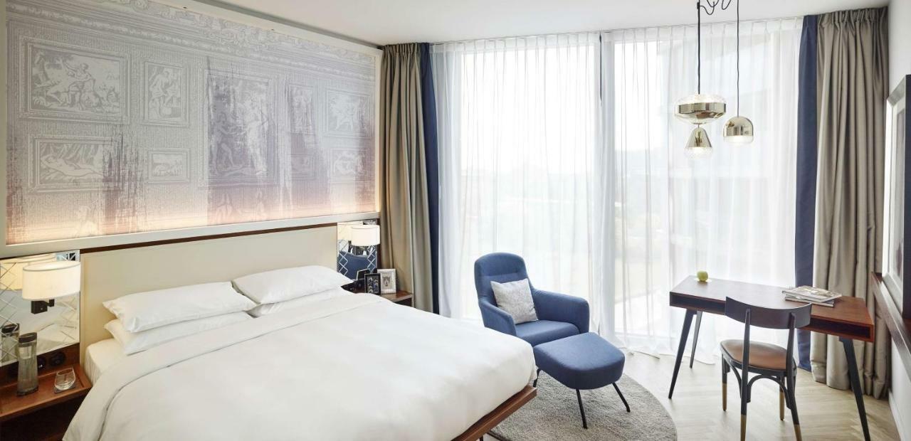 Hotel Andaz Am Belvedere, By Hyatt 5*