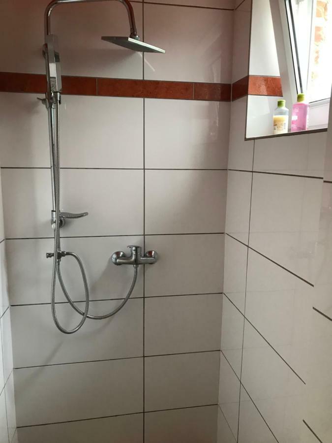 Viktoria Artur Hostel *