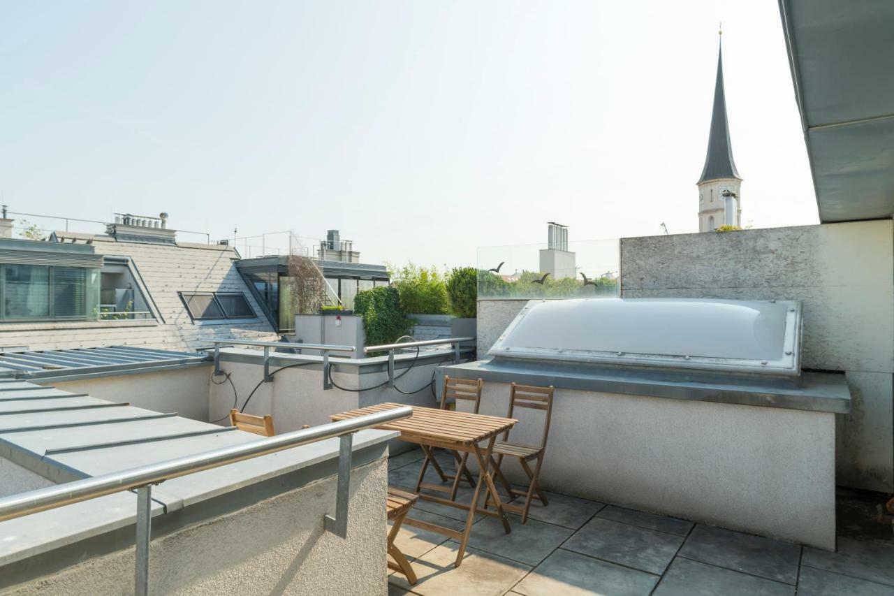Rooftop Stephansdom * Vienna