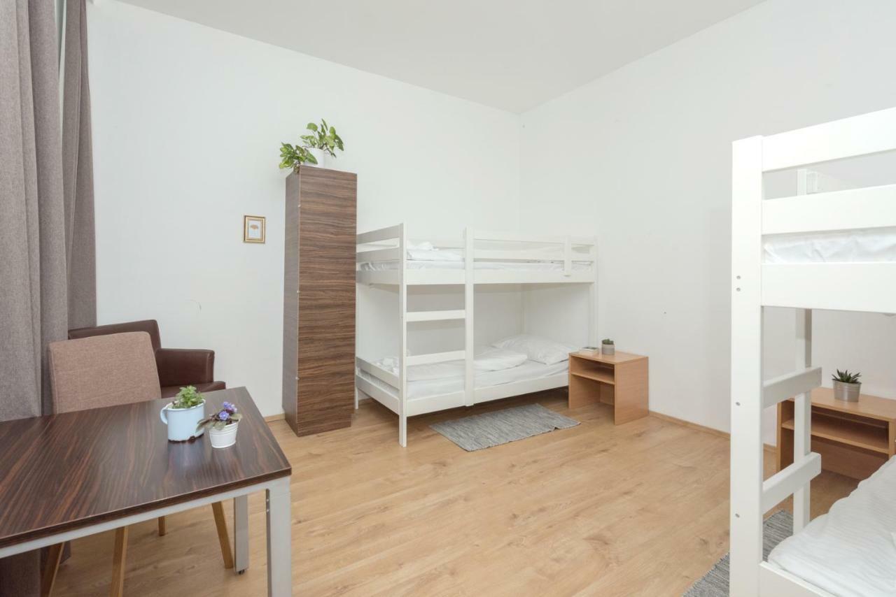 Hostel Metro Apartments Vienna *
