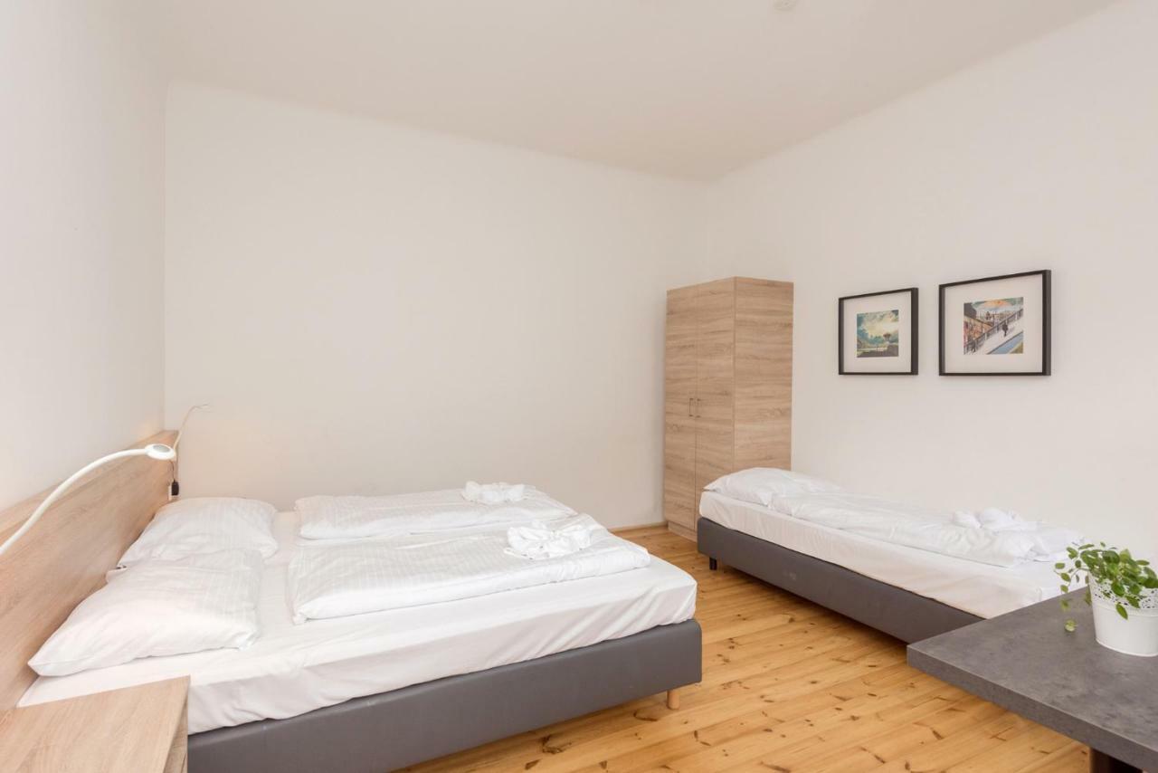 Metro Apartments Vienna Hostel
