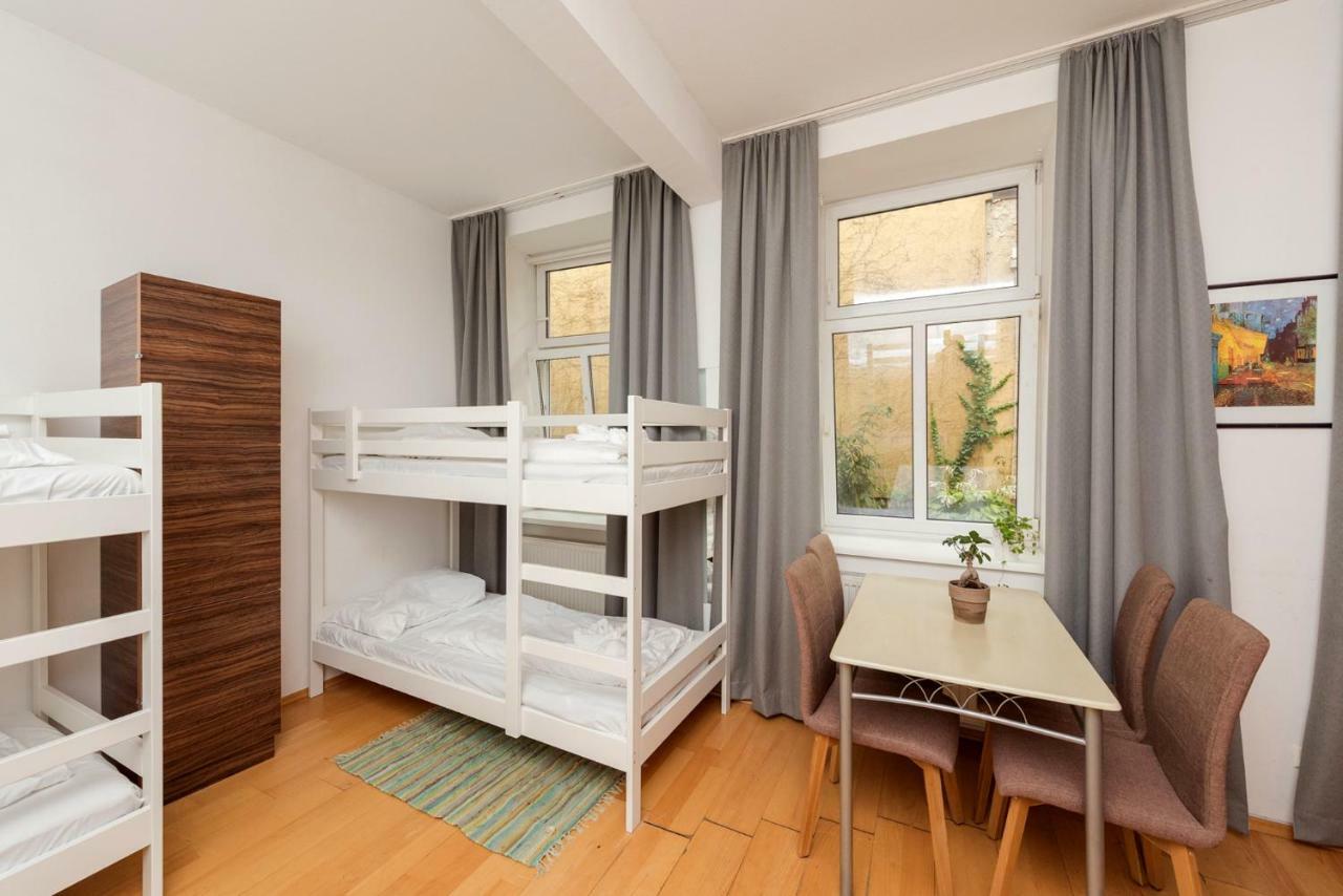 Hostel Metro Apartments Vienna *