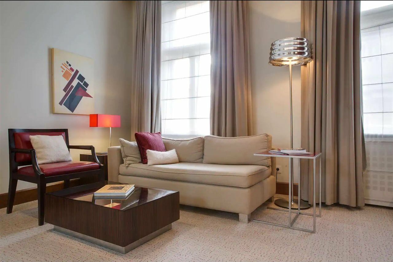 Hotel Radisson Blu Style Hotel, 4*