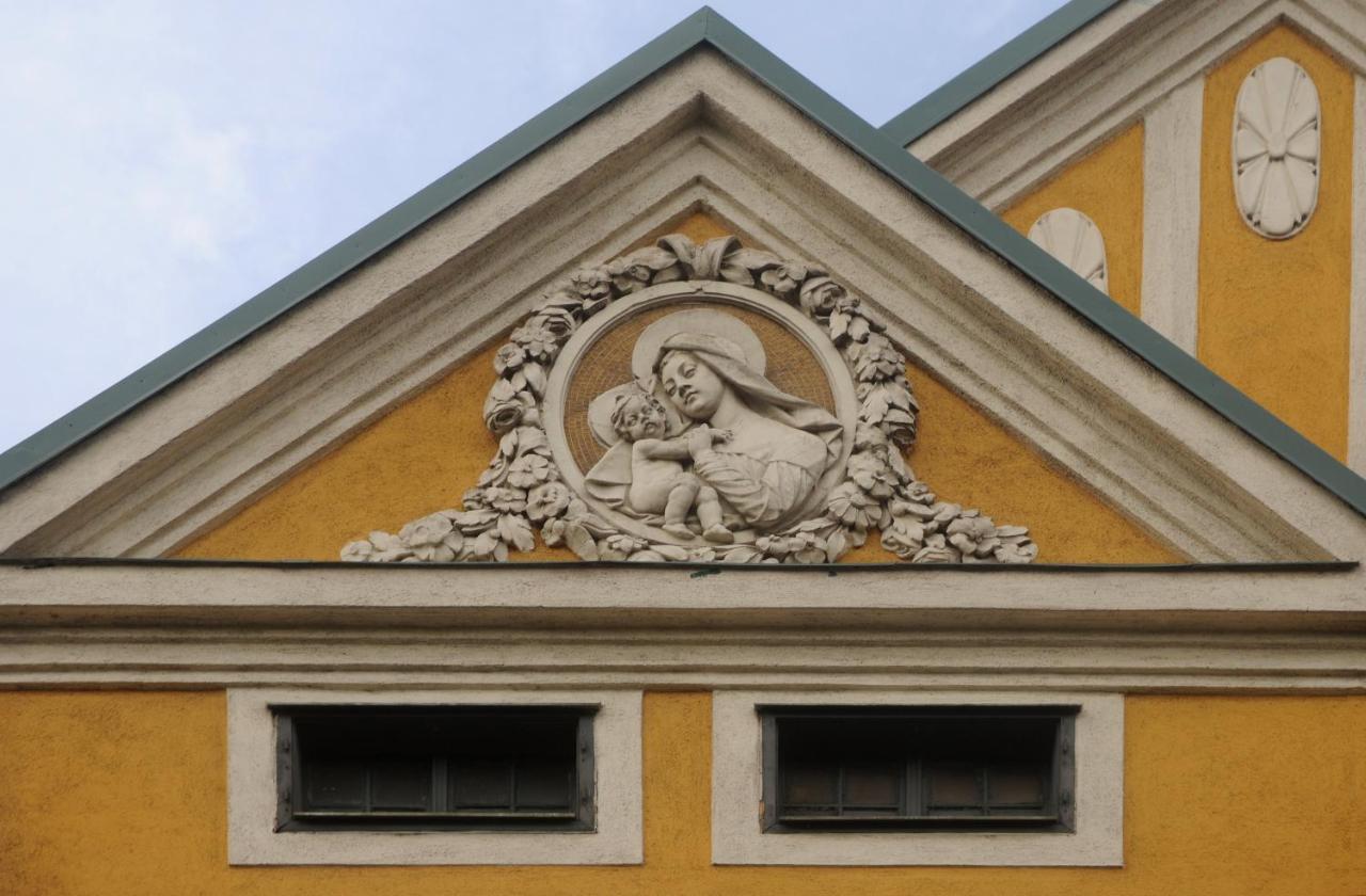 Bergwirt Hotel 3*