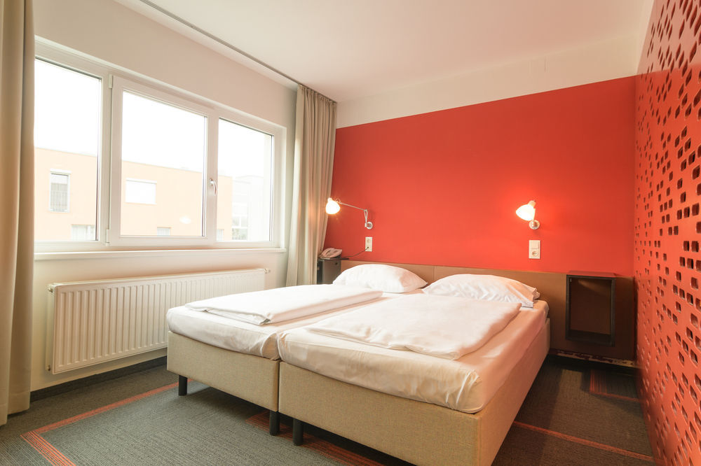 Kyriad Altmannsdorf Hotel Vienna