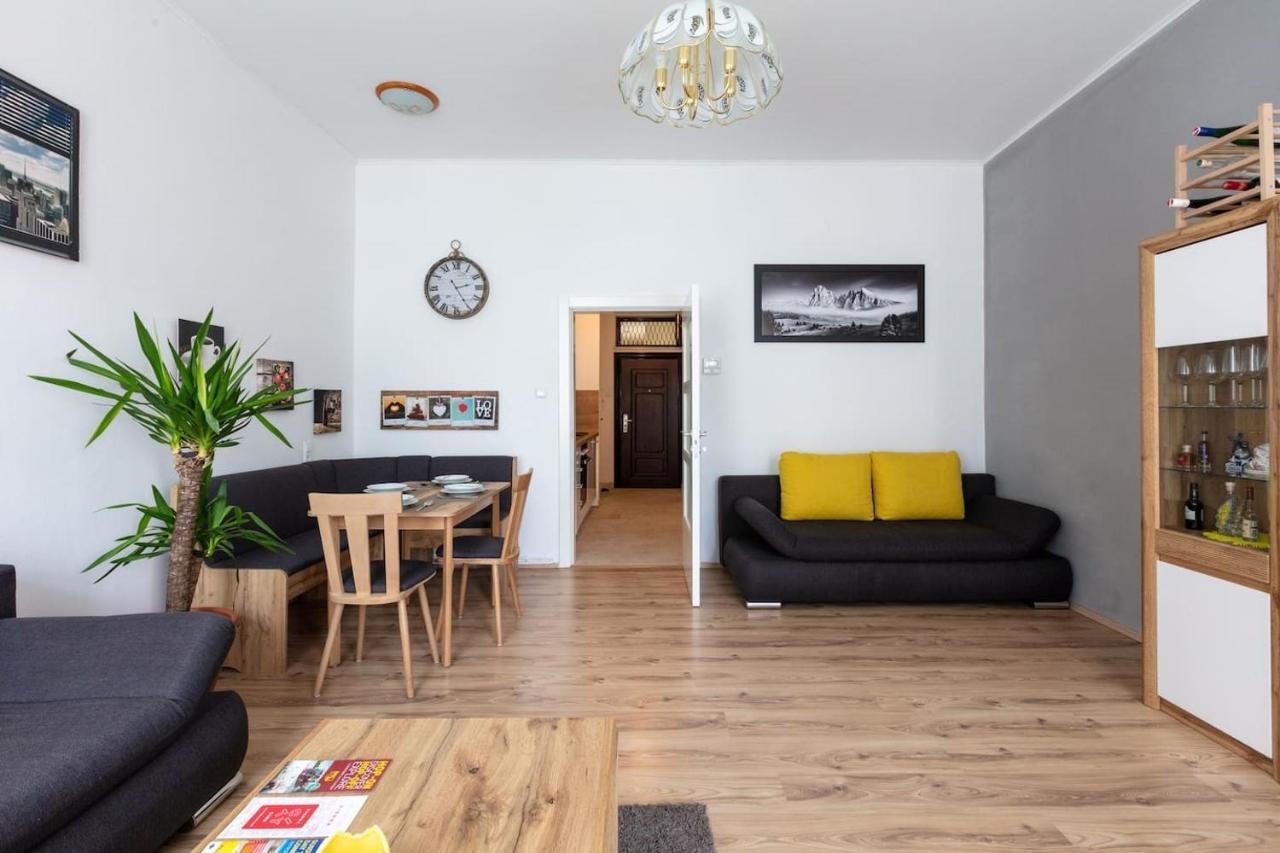 Apartment Sunny Renovated Close To Downtown