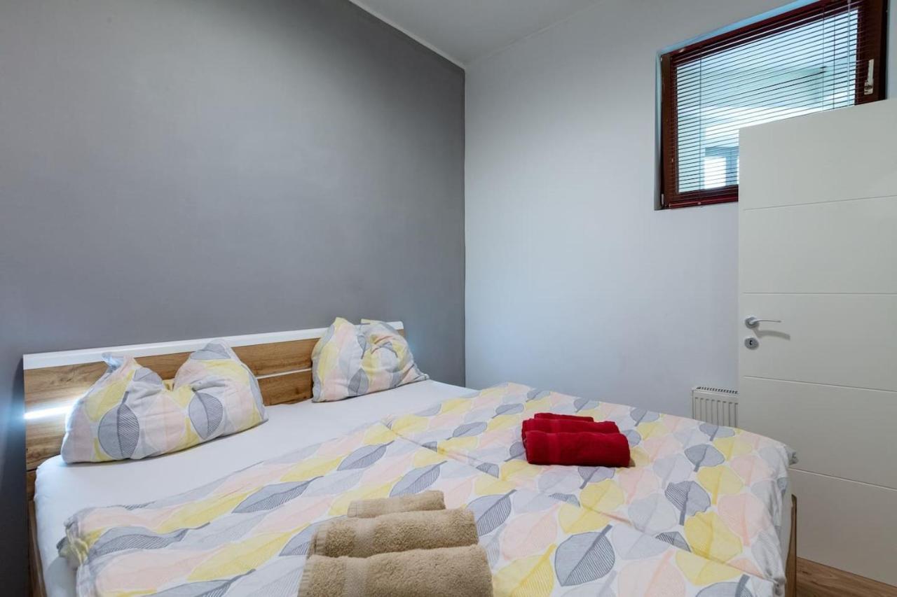 Apartment Sunny Renovated Close To Downtown