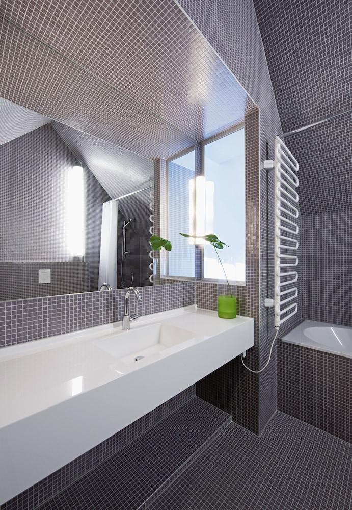 Hotel Koenig Von Ungarn 4*