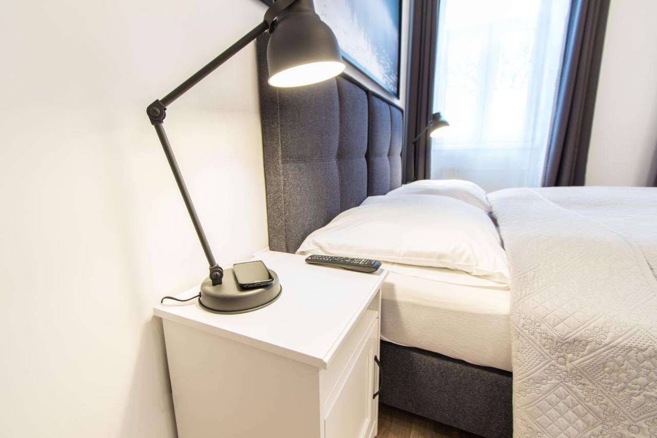 Familienplatz I Contactless Check-in Apartment Vienna