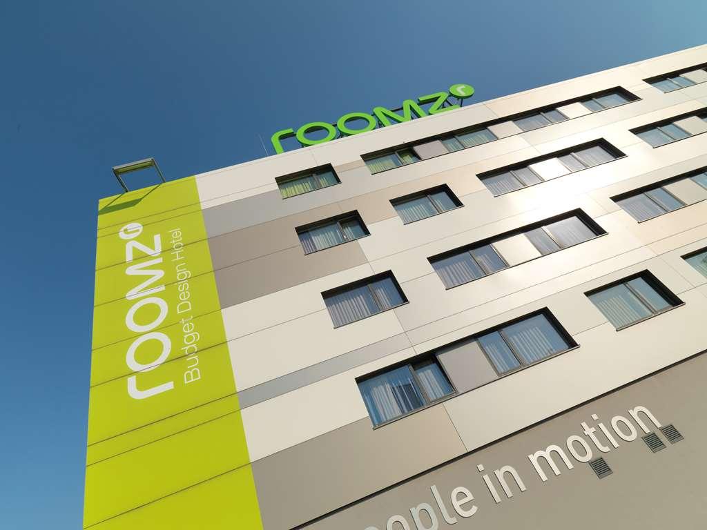 Hotel Plaza Gasometer Viena