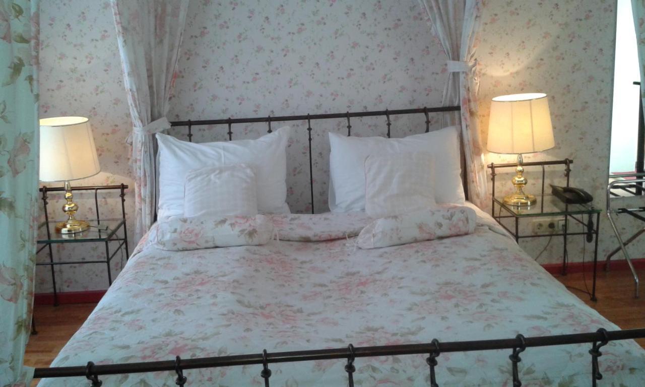 Boutique Kugel 3* Viena