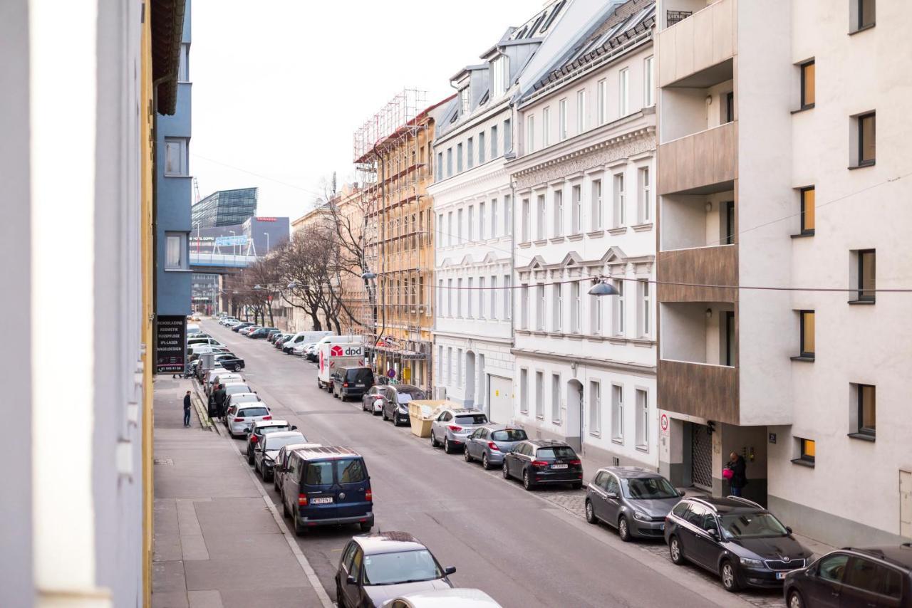 Apartment Business St Marx