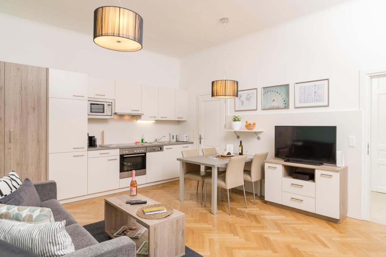 Balcony Dream Mariahilf Apartment Vienna
