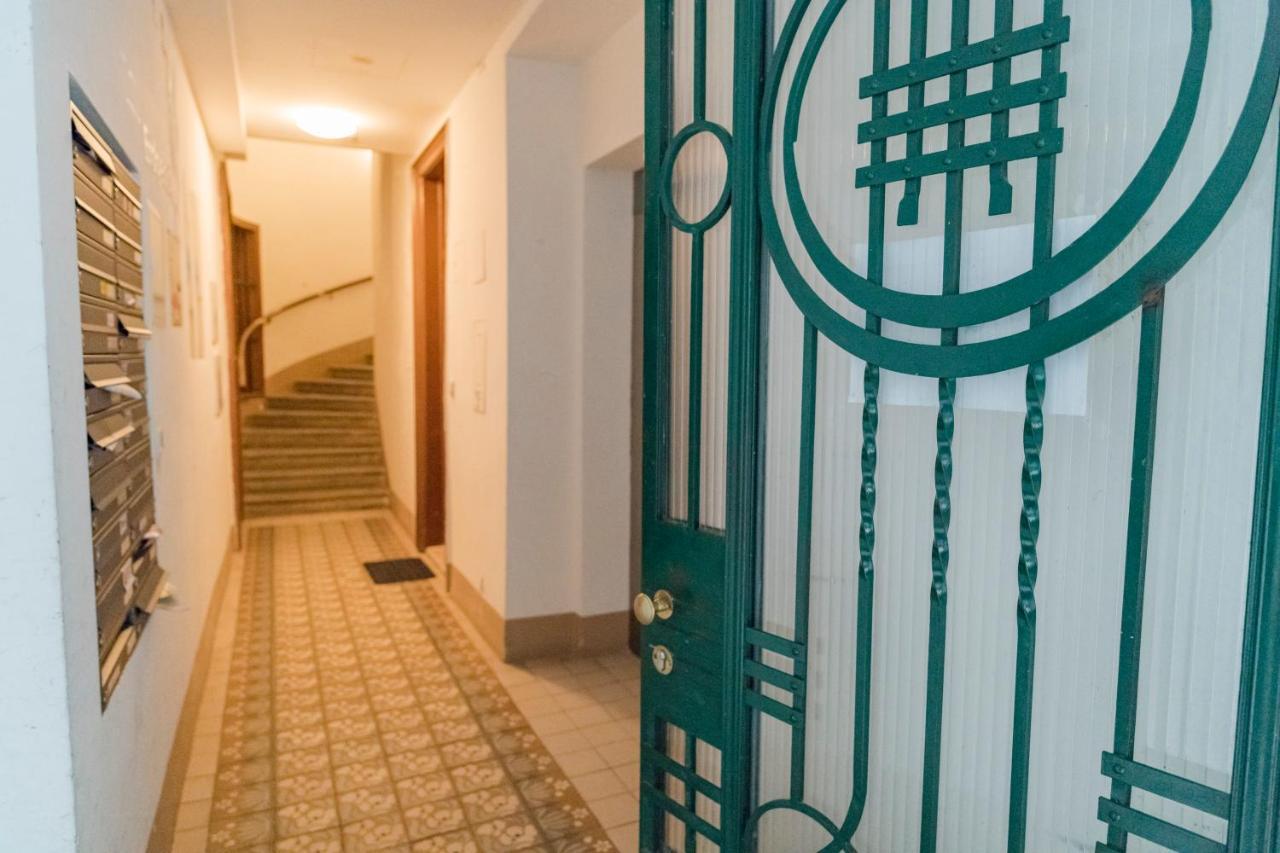 Balcony Dream Mariahilf Apartment Vienna