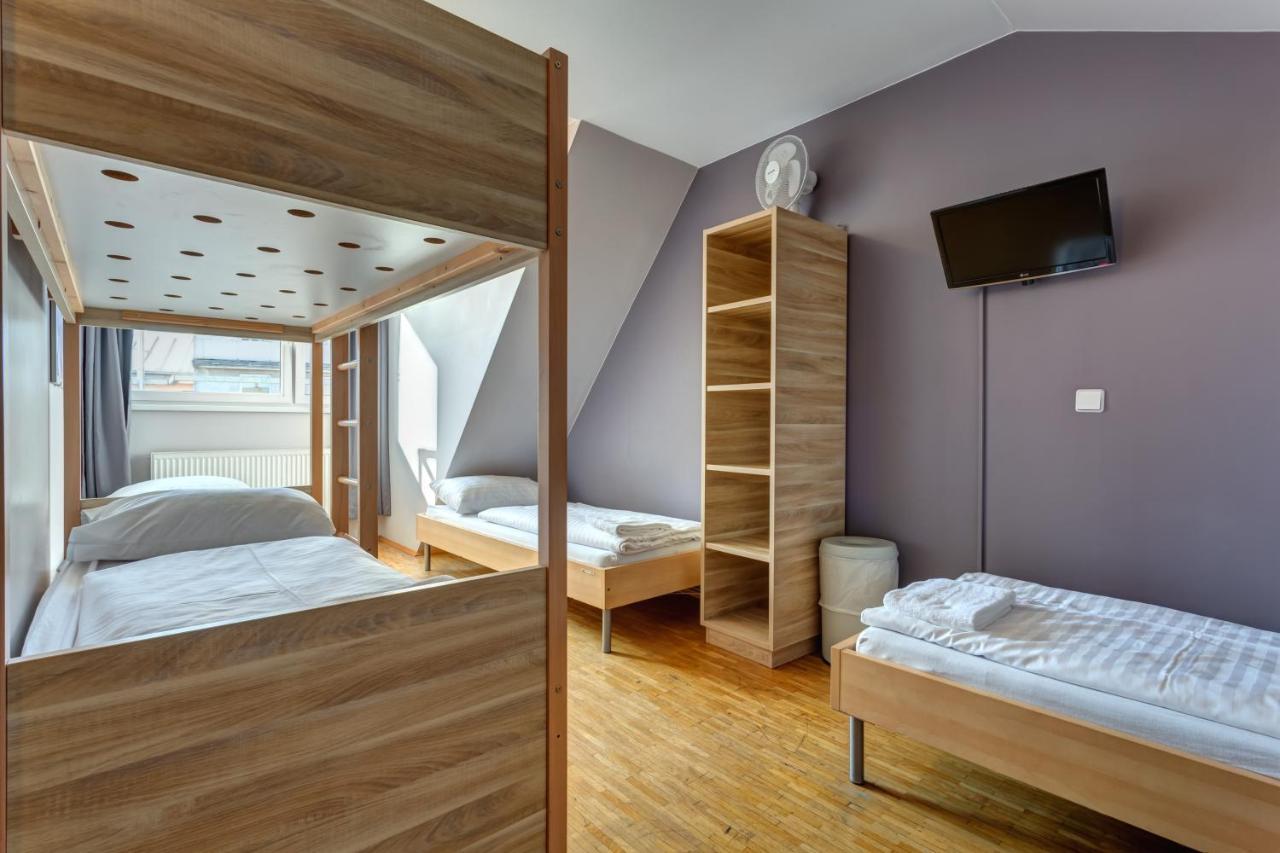 Hotel Meininger Hauptbahnhof Vienna