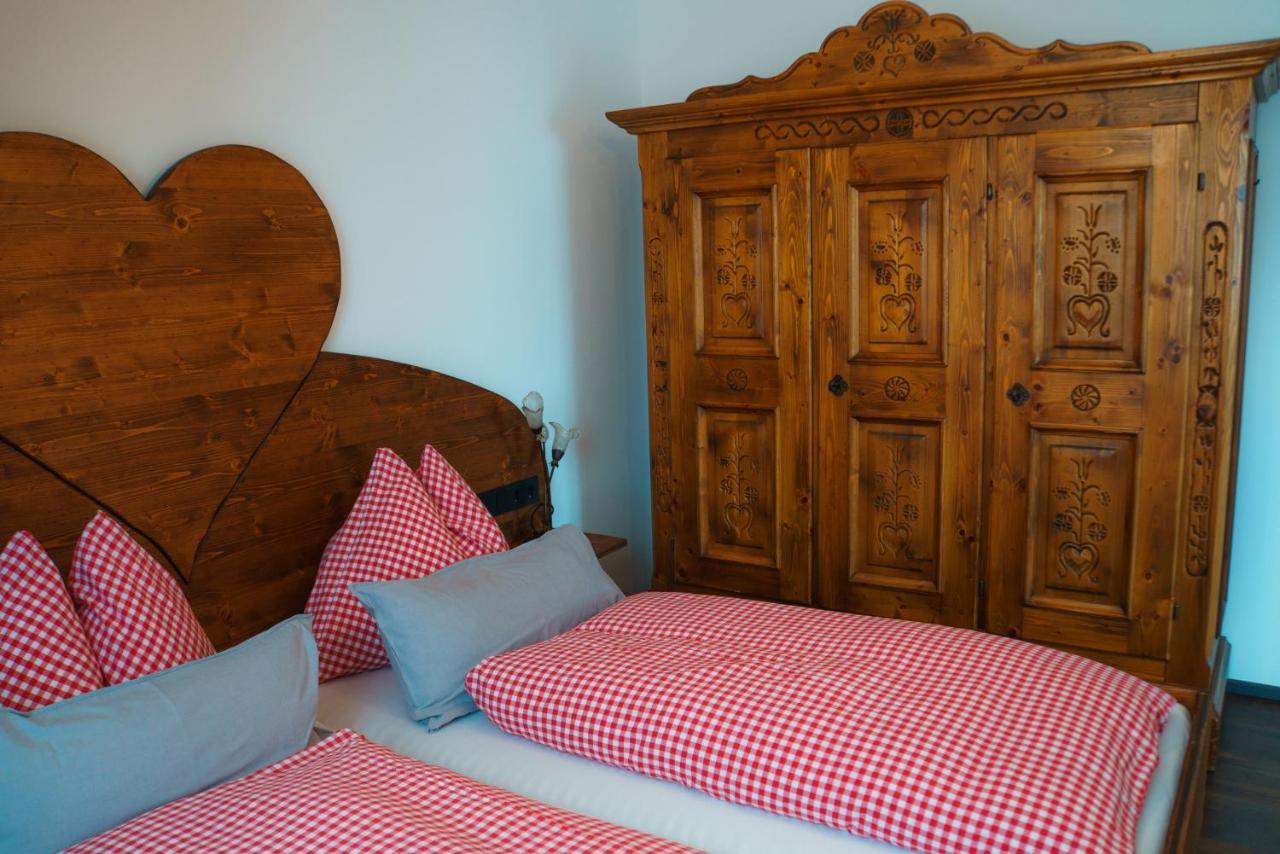 Haus Sanz Guest house